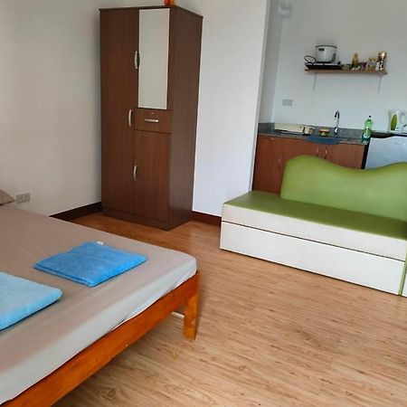 Huge Studio @ Arezzo Place Davao Condominium Eksteriør billede