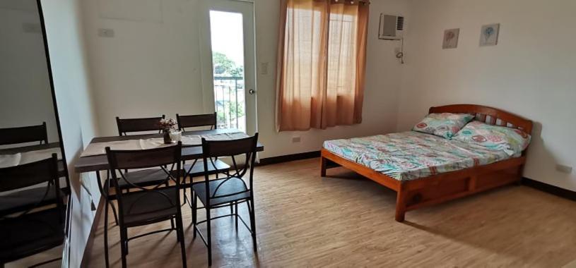 Huge Studio @ Arezzo Place Davao Condominium Eksteriør billede